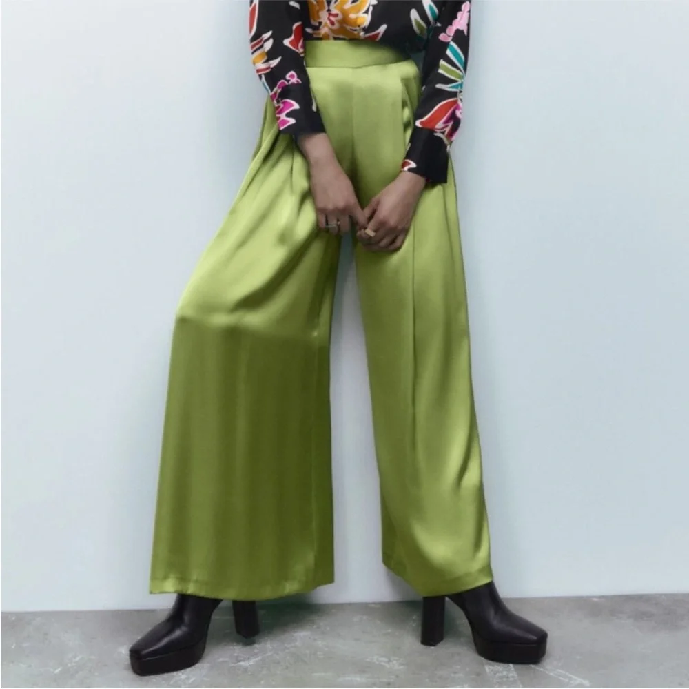 Zara Olive Green Wide-Leg Pleated Trousers Size S - Picture 2 of 16